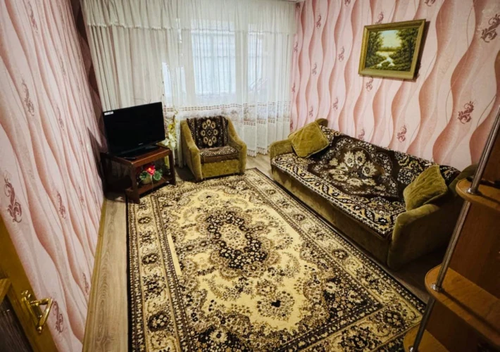 Prima Linie! Parc! Str. Florilor, sec. Riscani. 4 camere! Incalzire Autonoma! Bilaterala!!!3