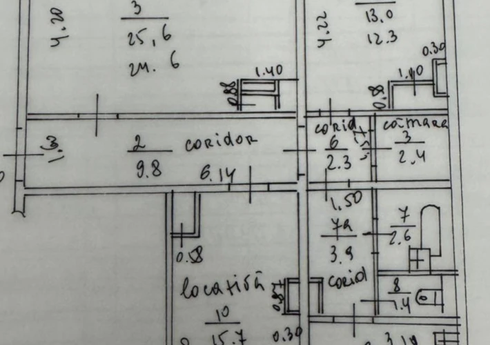 Prima Linie! Parc! Str. Florilor, sec. Riscani. 4 camere! Incalzire Autonoma! Bilaterala!!!7