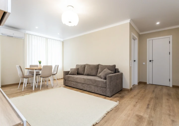 Apartament modern cu 2 dormitoare și living spațios, reparație nouă, complet mobilat – zonă dezvoltată, posibil credit ipotecar8