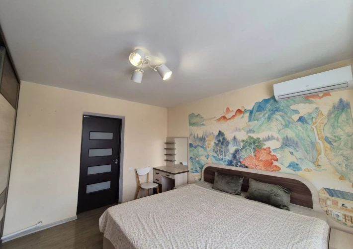 Posta Veche, str. Postei. 3 camere + living. Euroreparatie!!!9