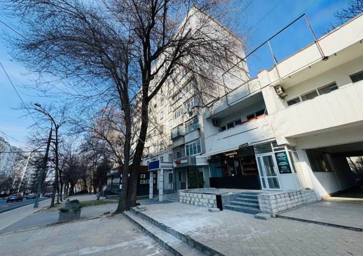 Seria 135! Prima linie! Sector Rîșcani, str. Bogdan Voievod. 1 cameră. Mobilat complet! Euroreparație!!!1