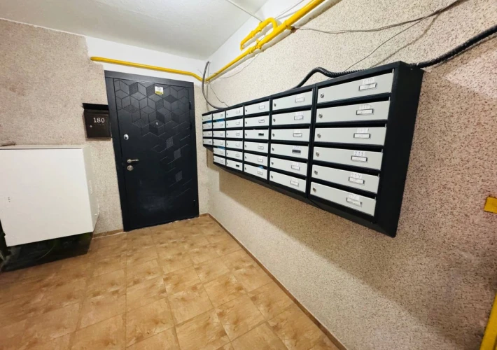 Seria 135! Prima linie! Sector Rîșcani, str. Bogdan Voievod. 1 cameră. Mobilat complet! Euroreparație!!!3