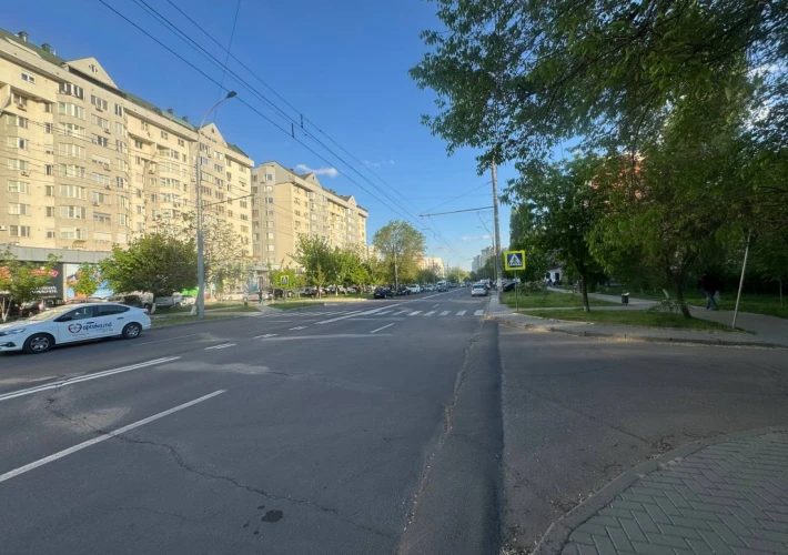 Prima Linie!!! Serie 102! Sec. Poșta Veche, str. Iazului. 3 camere! Reparație cosmetică! Bilateral!!!4