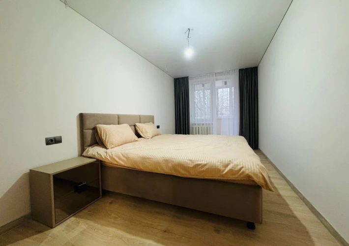 Parc Avgan! Sec. Riscani, str. Miron Costin. 2 camere + living. Bilaterala! Euroreparatie!!!10