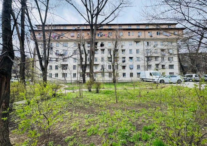 Sec. Riscani, str. Nicolae Dimo. Parc Boris Glavan. 2 camere bilaterala de tip Mansarda. 2 Nivele! Varianta Alba!!!1