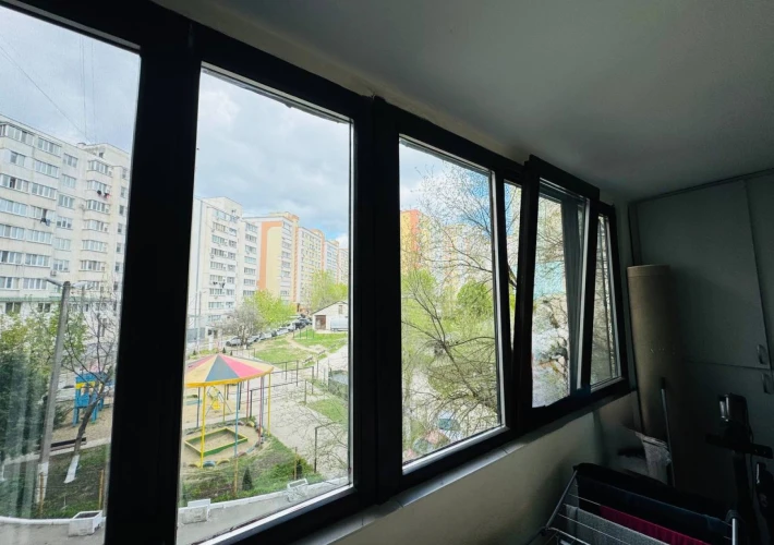 Spre vânzare apartament cu 3 odăi în sectorul Ciocan, str. Maria Drăgan.9