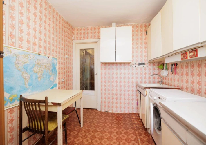 Parc! Sect. Rîșcani, str. Miron Costin. 1 cameră. Necesită reparație! Priveliște spre pădure!!!8