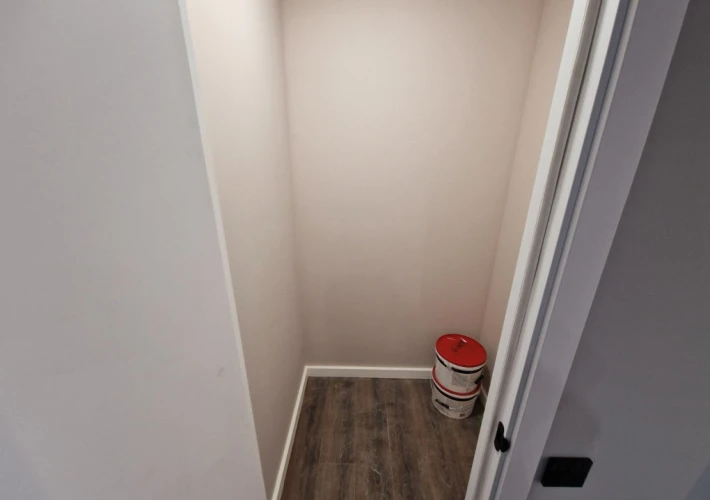 Sec. Telecentru, str. Academiei. 2 camere + living. Euroreparatie! Mobilat!!!6