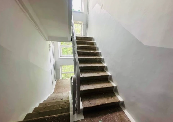 Parc! Sec. Riscani, str. Florilor. 2 camere + Living. Reparatie Medie! Bilaterala!!!8