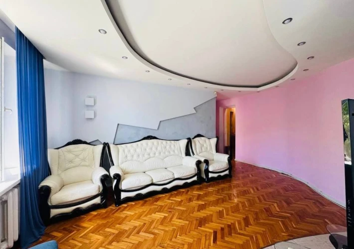 Parc! Sec. Riscani, str. Florilor. 2 camere + Living. Reparatie Medie! Bilaterala!!!12