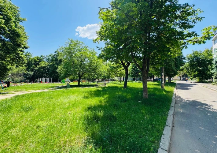 Parc Avgan! Serie Ceha! Sector Râșcani, bd. Moscova. 2 camere + living. Bilateral! Euroreparație!!!2