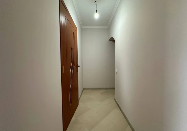 Monolit! Zona Centrală, bulevardul Albisoara. 3 camere + living. Încălzire centralizată. Apartament renovat capitala!!!13