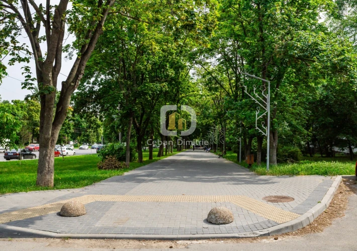 Spațiu comercial de vânzare – Botanica, str. Traian 111