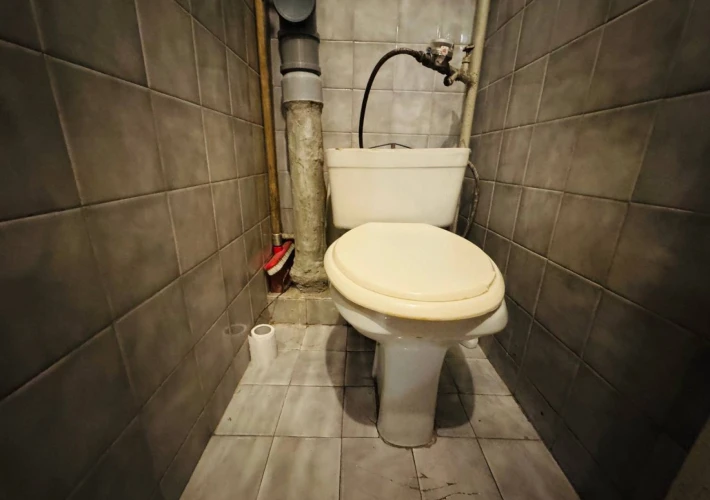 Se închiriază apartament într-un bloc de locuințe situat în zona Rîșcani, str. Kiev 16/4!8