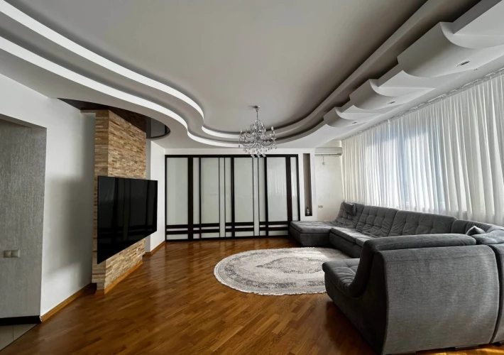 Bloc Nou! Tenadrium. Parc UTM. 2 camere + living. Euroreparație! Sector Rîșcani, str. Academician Sergiu Rădăuțanu!!!8