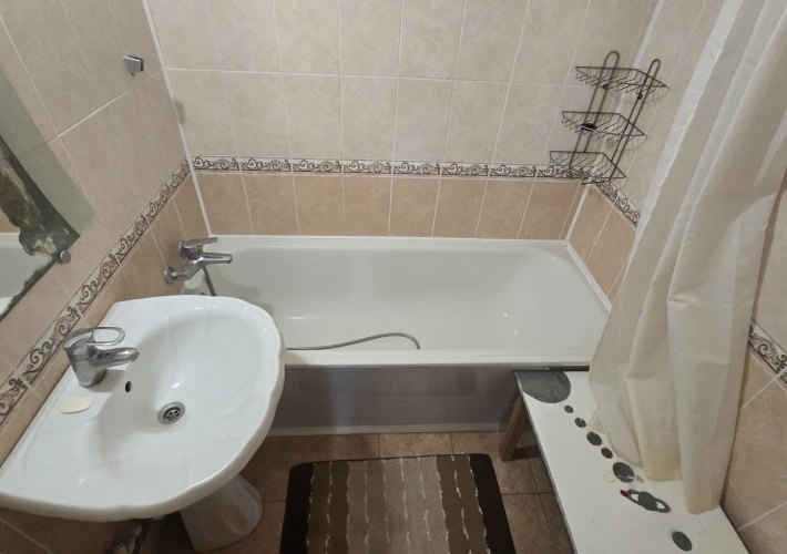 Vanzare, apartament spațios str. Florilor.6