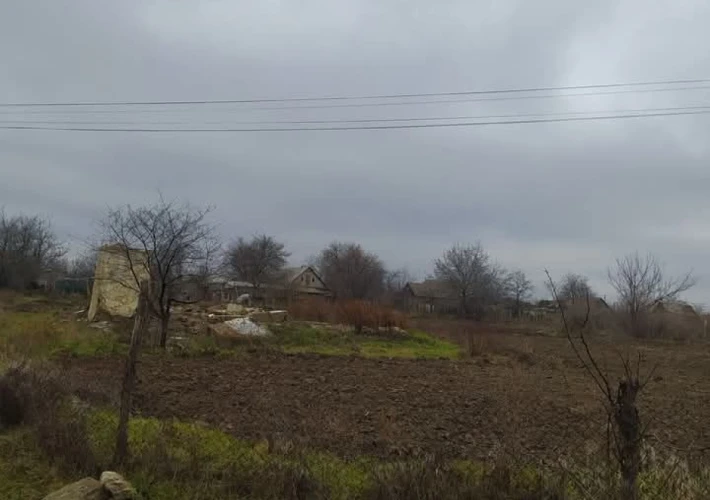 Teren de vinzare 28 arii or.Leova Satul Filipeni1