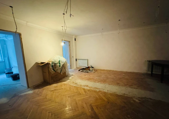 Sec. Riscani, str. Branistii. Parc Boris Glavan. 3 camere + living! Bilaterala. Incalzire Autonoma! Varianta Alba!!!9