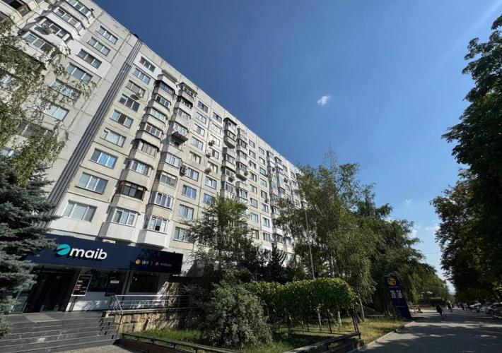 Серия MS!!! Район Рышкань, бульвар Москва. 2 комнаты. Первая линия. Парк Авган! Отремонтирован и меблирован!!!1