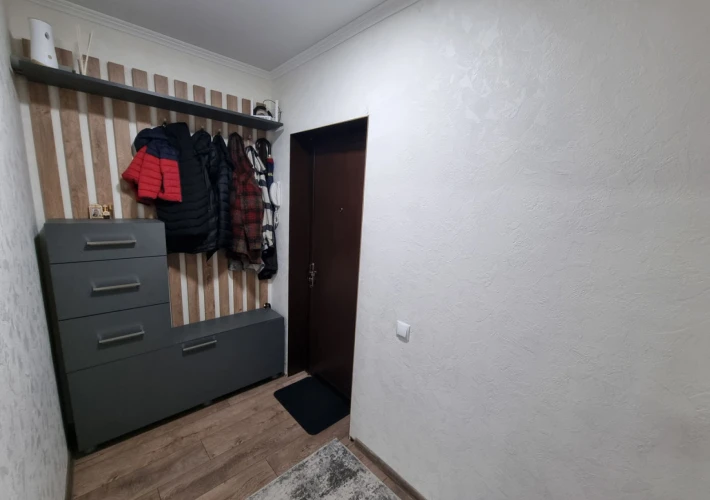 Sector Rîșcani, bd. Moscova. 2 camere. Prima linie. Parc Mezon! Reparat și mobilat! Bilateral!!!3