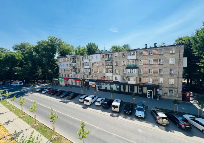 Парк Борис Главан! Сектор Рышканы, ул. Николае Димо. 2 комнаты + гостиная. Евро ремонт!!!10