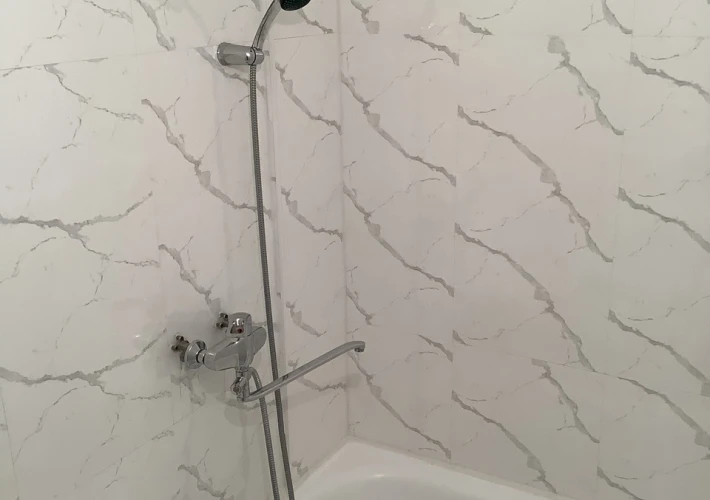 1 cameră + living, izolație fonică / termică, reparație proaspătă2