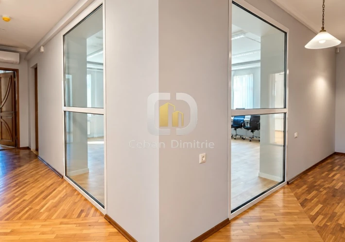 Oficiu cu parcare spre chirie – Centru, str. Mihail Kogălniceanu11