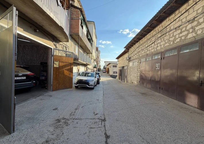Garaj Comercial | Auto Servicii2