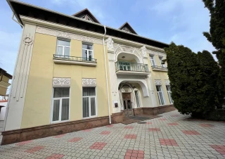 Chirie oficiu 33,50 m2 in Centru - Sciusev 641