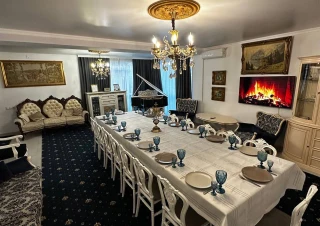 Spre vânzare !!! Casă spațioasă în 3 nivele.10