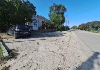 Vindem spatiu comercial în oraşul Anenii Noi 260 m2 pe 11 ari teren6