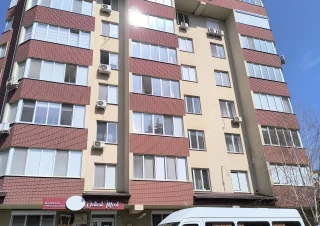 Apartament cu 3 camere15