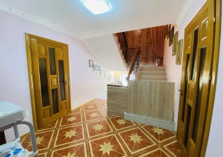 Casă în 4 niveluri! Ciocana, str. Chicago, 300 m2 + 18 ari. Euroreparație! Saună + Bazin!!!6