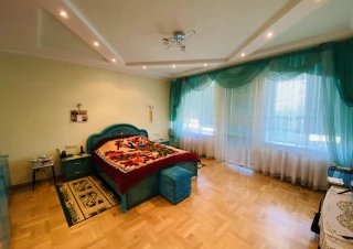 Casă în 4 niveluri! Ciocana, str. Chicago, 300 m2 + 18 ari. Euroreparație! Saună + Bazin!!!8