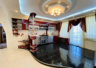 Casă în 4 niveluri! Ciocana, str. Chicago, 300 m2 + 18 ari. Euroreparație! Saună + Bazin!!!5