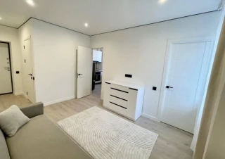 Parc. Sec. Riscani, str. Aerodromului. 1 camera + living. Euroreparatie!!!8