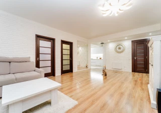Bloc Nou! «Tomaili-ARGO»! Sec. Ciocana, bd. Mircea cel Batrin. 2 camere + living. Euroreparatie!!!2