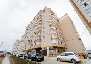 Bloc Nou! «Tomaili-ARGO»! Sec. Ciocana, bd. Mircea cel Batrin. 2 camere + living. Euroreparatie!!!
