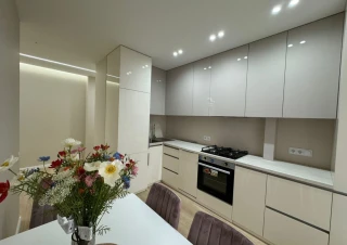 Bloc Nou. Volare Tur. Apartament cu 2 camere + living. Euroreparatie!!!4