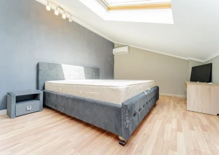 Se vinde Penthouse cu 3 camere în complexul ExFactor Sadoveanu. Ciocana10