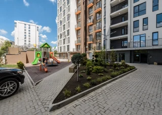 Se vinde apartament cu 2 camere și living amplasat în sec. Râșcani, pe str. Cornești.10