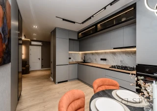 Se vinde apartament cu 2 camere și living amplasat în sec. Râșcani, pe str. Cornești.2
