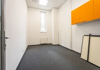 Oficiu 130 m2 amplasat la parter, str. Bernardazzi2