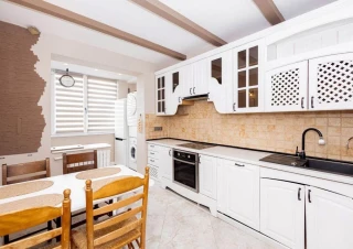 Parc! Sec. Riscani, str. Florilor. Apartament in 2 Nivele. 3 camere. Euroreparatie!!!
