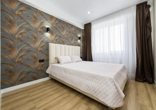 Vând apartament cu 3 camere separate,str. Sprâncenoaia.5