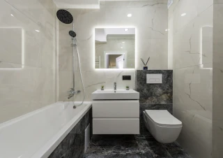 Vând apartament cu 3 camere separate,str. Sprâncenoaia.14