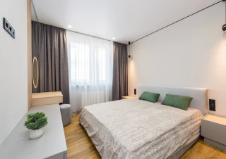 Vând apartament cu 3 camere separate și living,or.Durlești, str.Dimo 89(Premier Fitness ,Linella).2