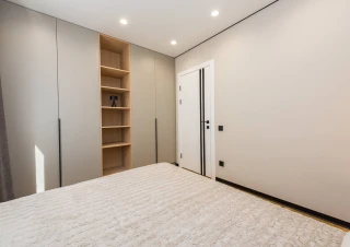 Vând apartament cu 3 camere separate și living,or.Durlești, str.Dimo 89(Premier Fitness ,Linella).8