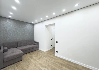 Sec. Riscani, str. Andrei Doga! Apartament cu 2 camere + living! Euroreparatie! Mobilat Complet! Parc!!!3