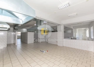 Cladire separata pentru investiții!9